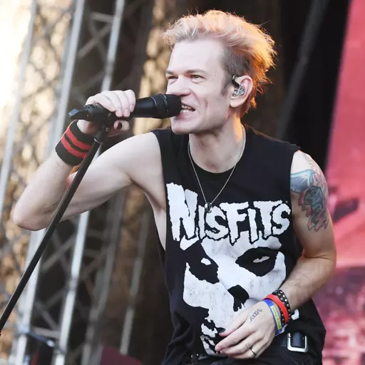 Deryck Whibley (Sum 41)