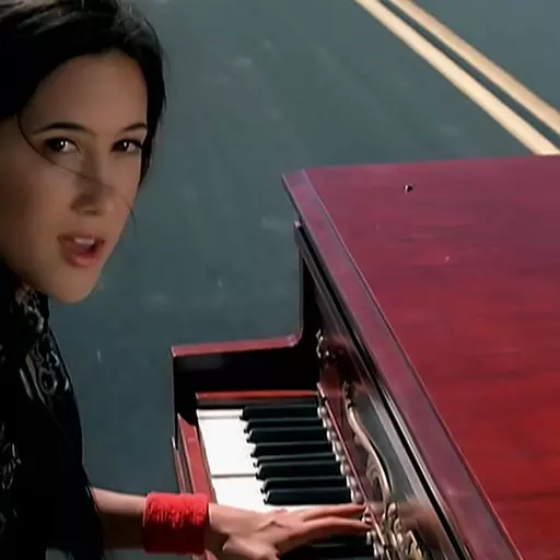 Vanessa Carlton (from A Thousand Miles)