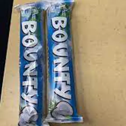 İki dene bounty bi tane snickers diyen adam (Turkish Celebrity)