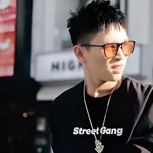 BRAY(Vietnamese Rapper)