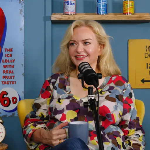 Sarah Simons (Tommyinnit's Mother)