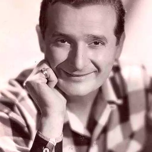 Lou Monte (Golden Hits, 1964) (Italian-American Singer) (Better for singing)