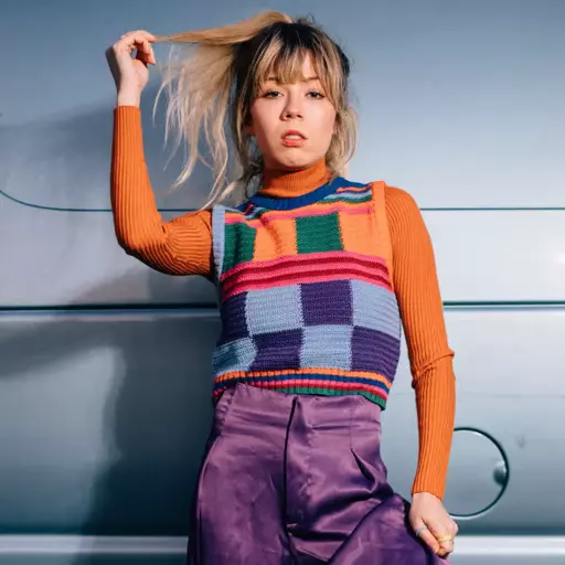 Jennette McCurdy (Writer/Director/Actress)