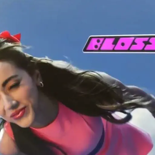 Blossom (Powerpuff) (Chloe Bennet)